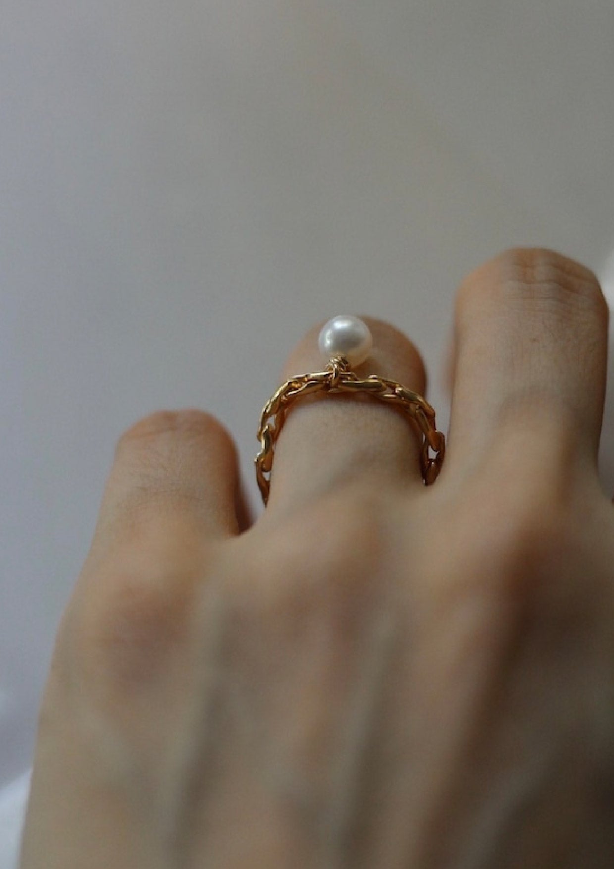 Chain Ring with Pearl
