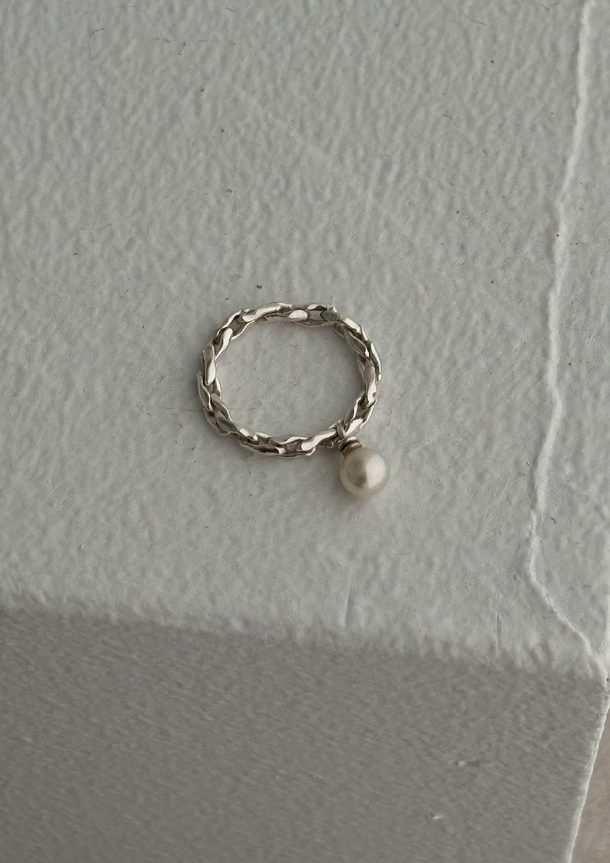 Chain Ring with Pearl